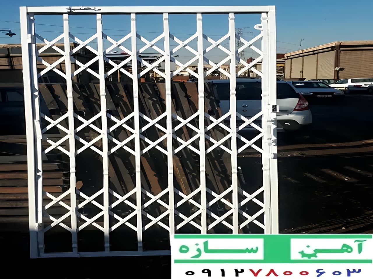 حفاظ درب آکاردئونی 3 گل 4خم
