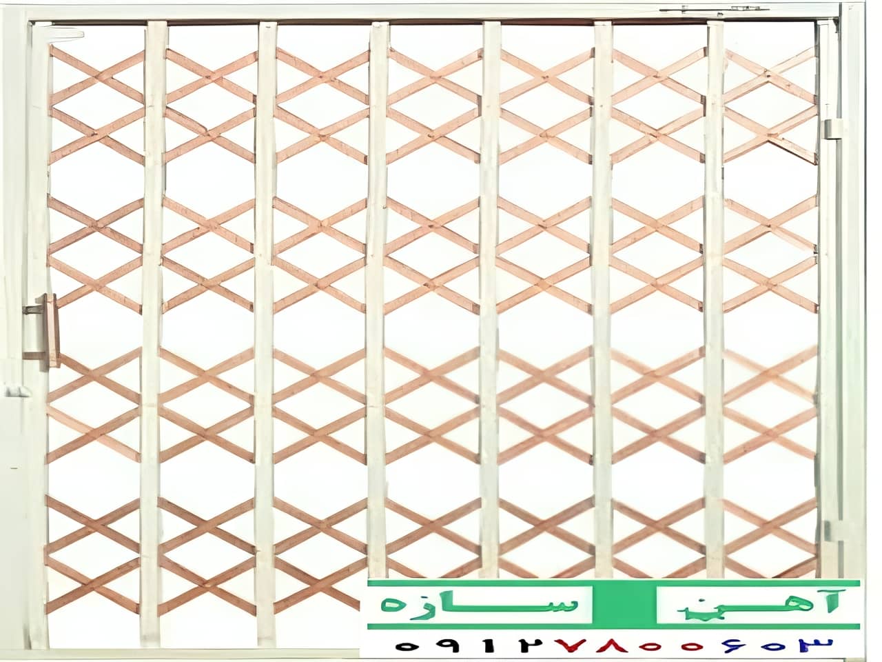 حفاظ درب آکاردئونی 4 گل لوزی