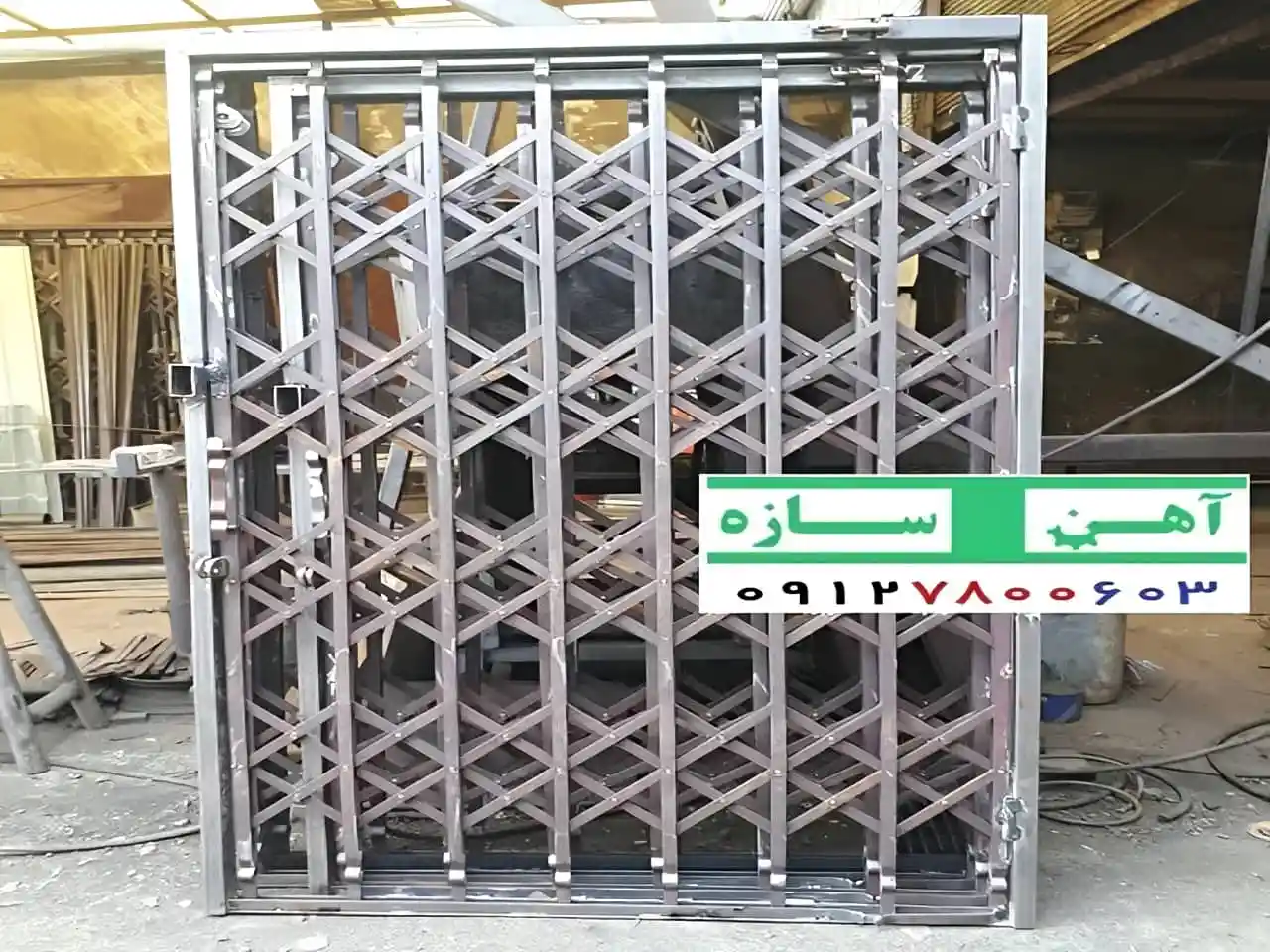 سفارش درب آکاردئونی 4 گل