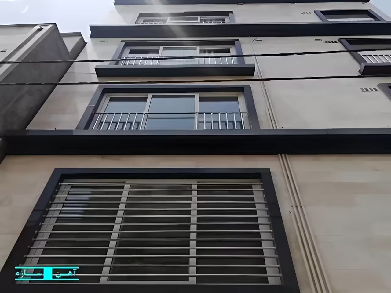 حفاظ استیل پنجره