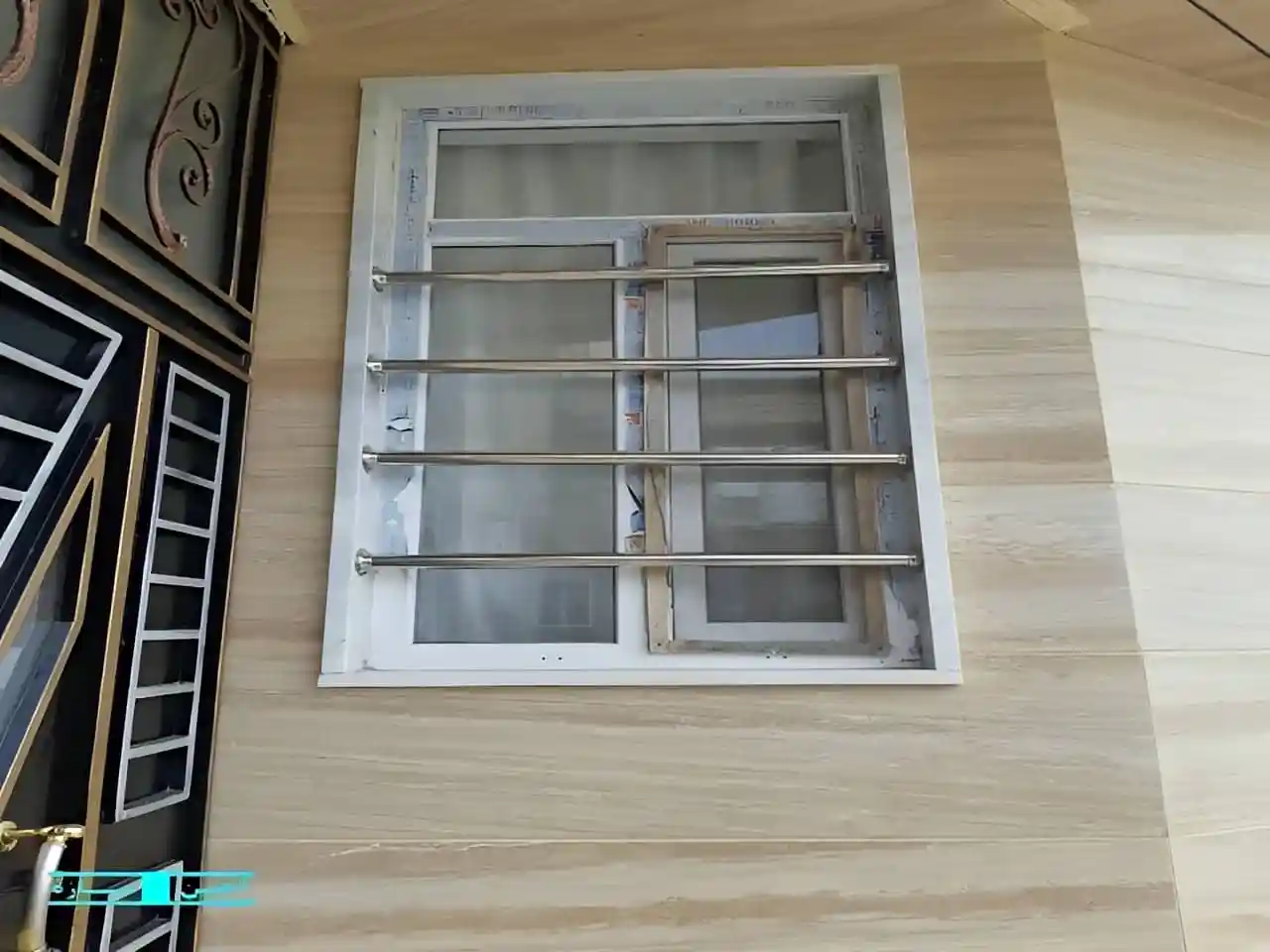 نرده استیل کلاسیک و مدرن