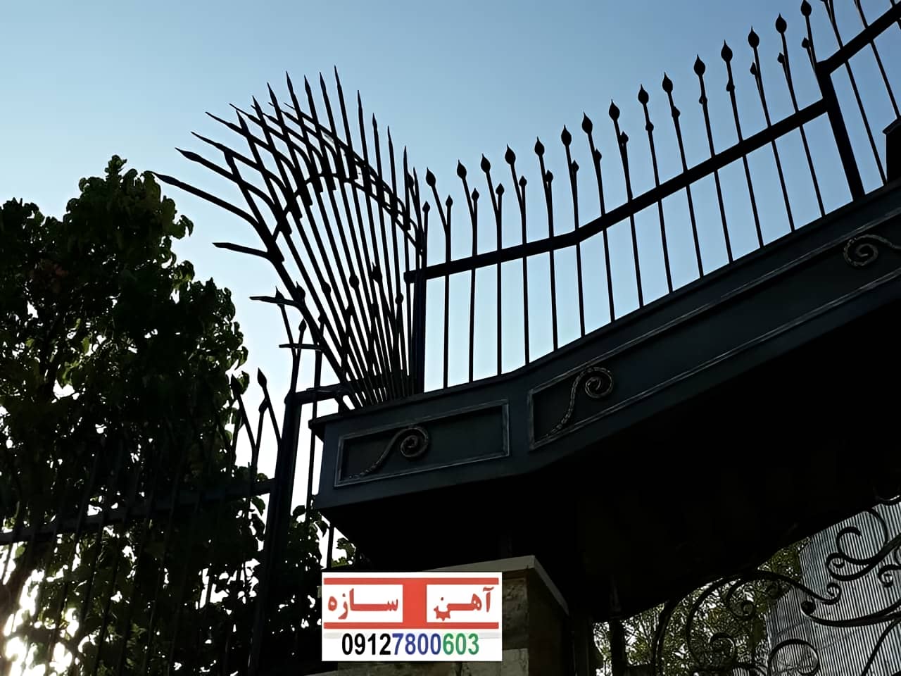 نرده حفاظ دیوار ساختمان شاخ گوزنی بوته ای لیلیوم