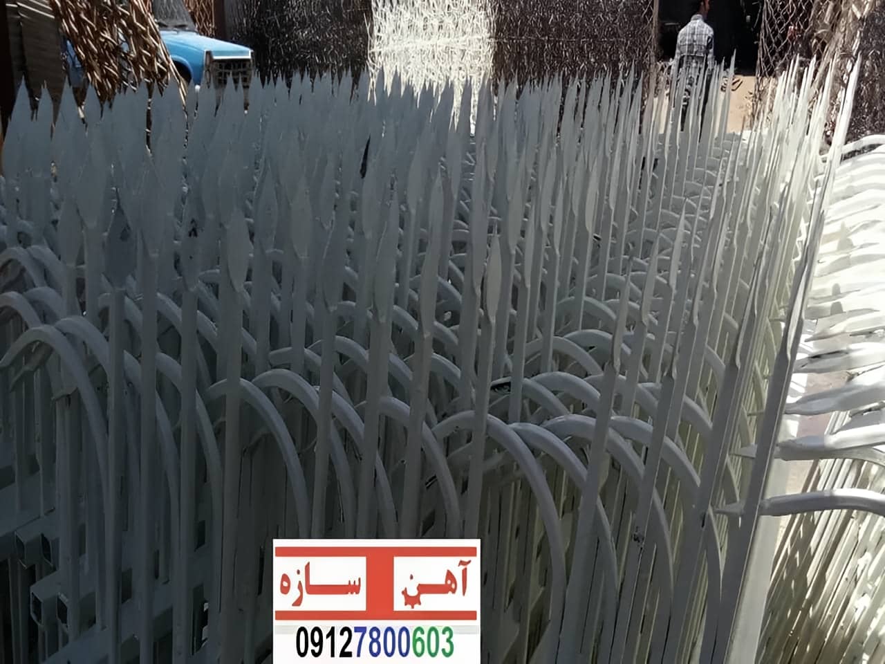 نرده حفاظ دیوار ساختمان شاخ گوزنی بوته ای لیلیوم