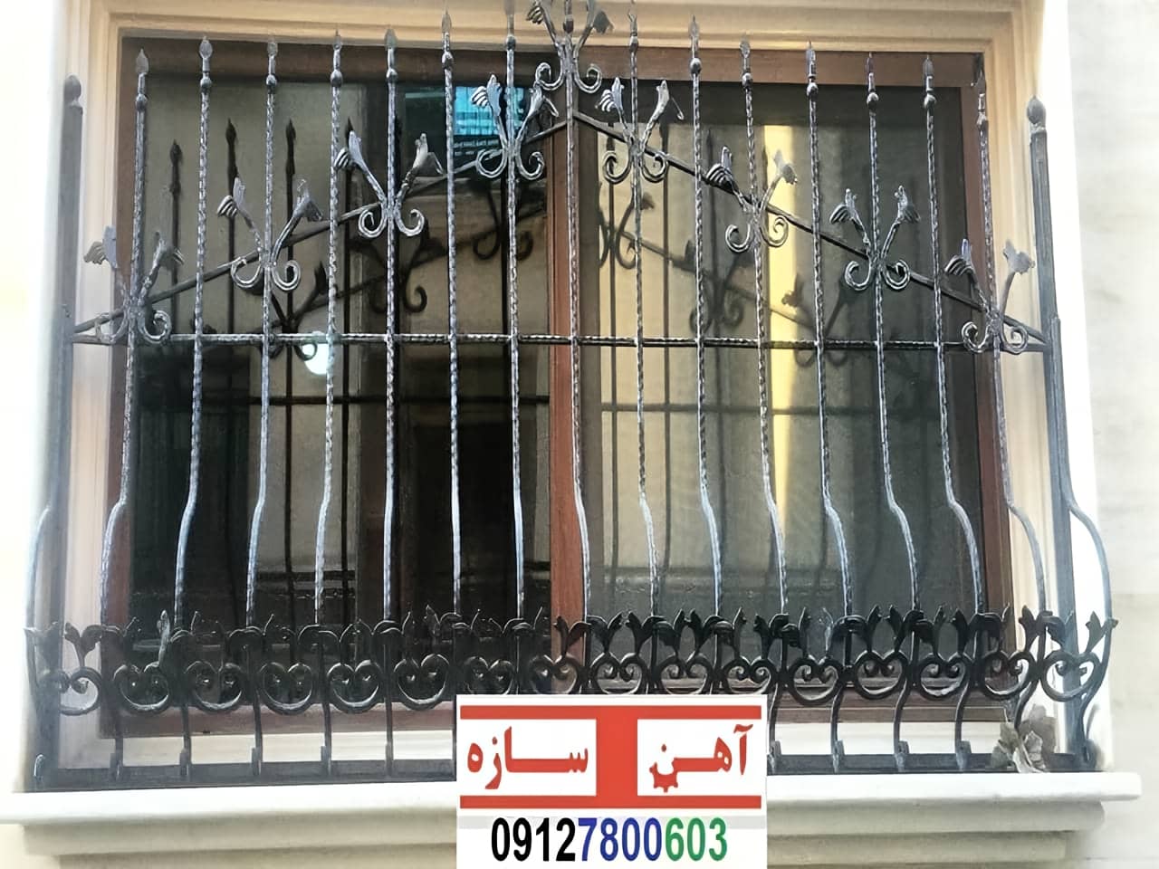 نرده حفاظ آهنی فرفورژه ساده