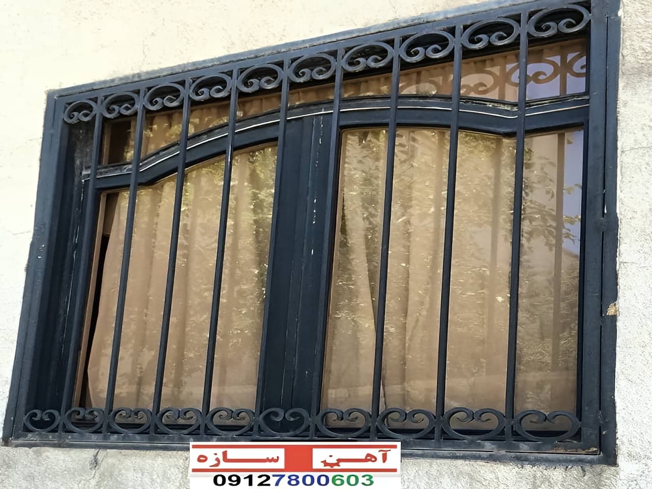 نرده حفاظ آهنی فرفورژه ساده
