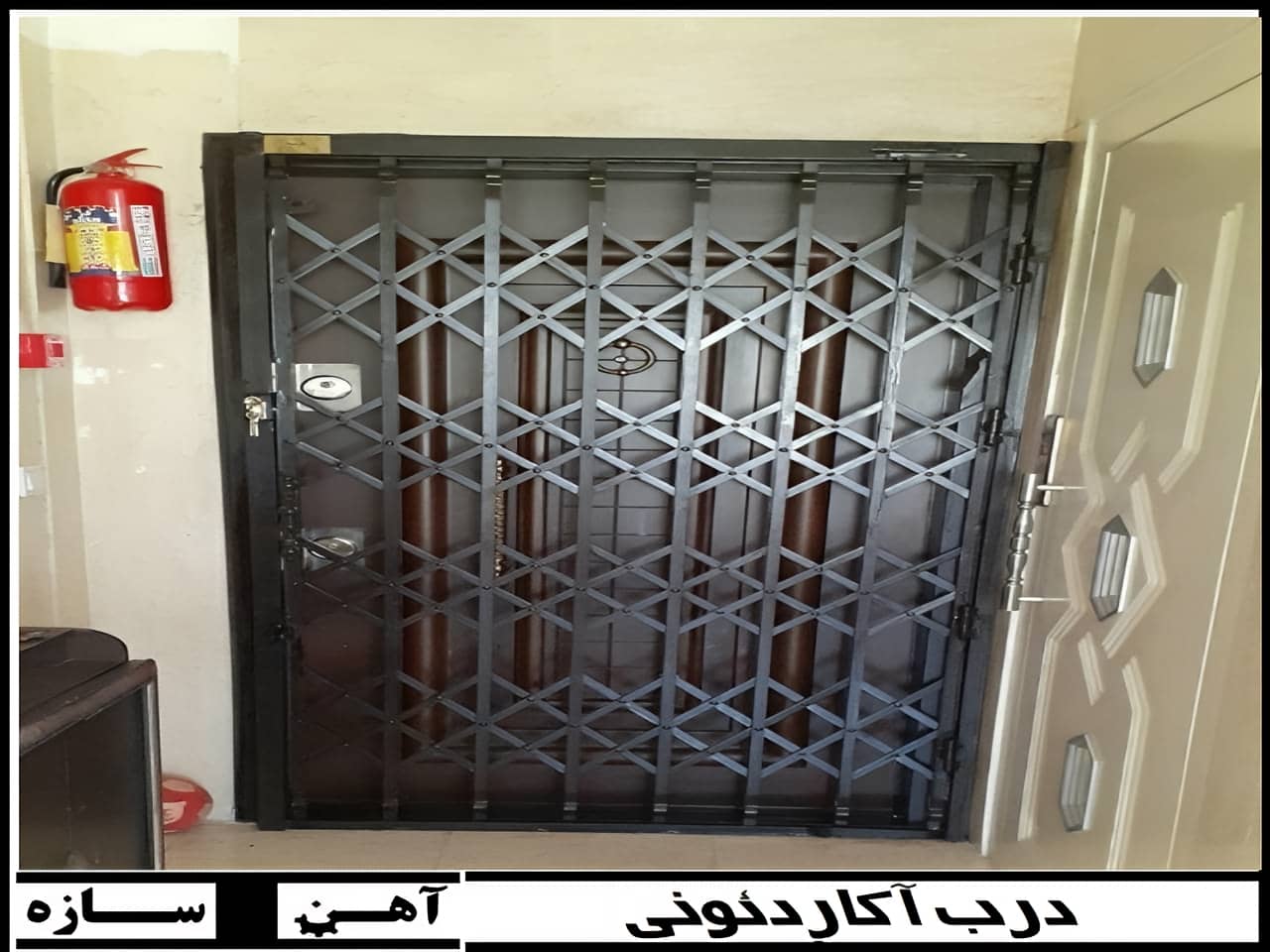 مزایای درب آکاردئونی