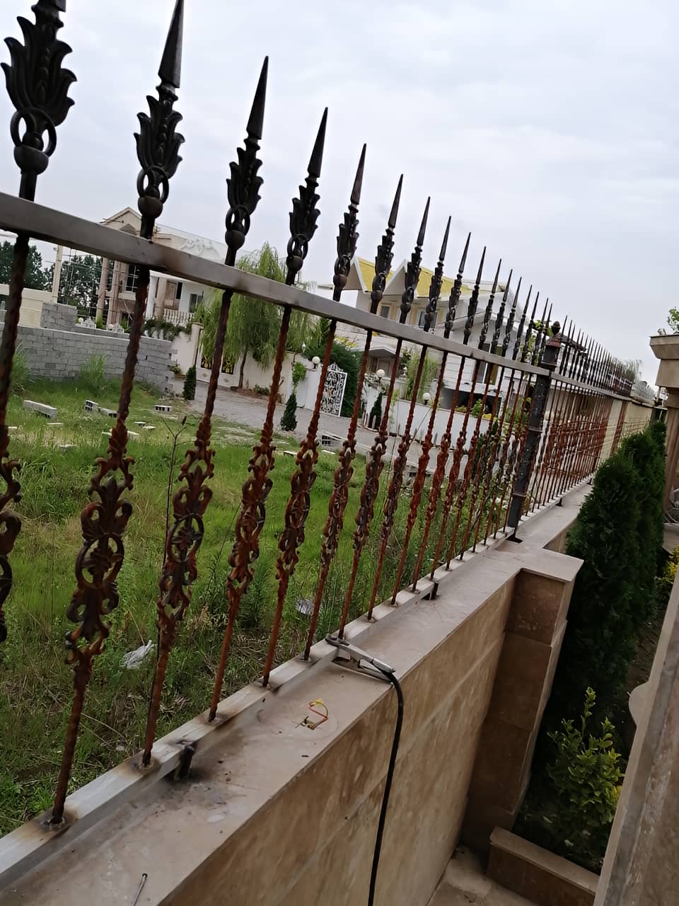 قیمت حفاظ‌های روی دیوار