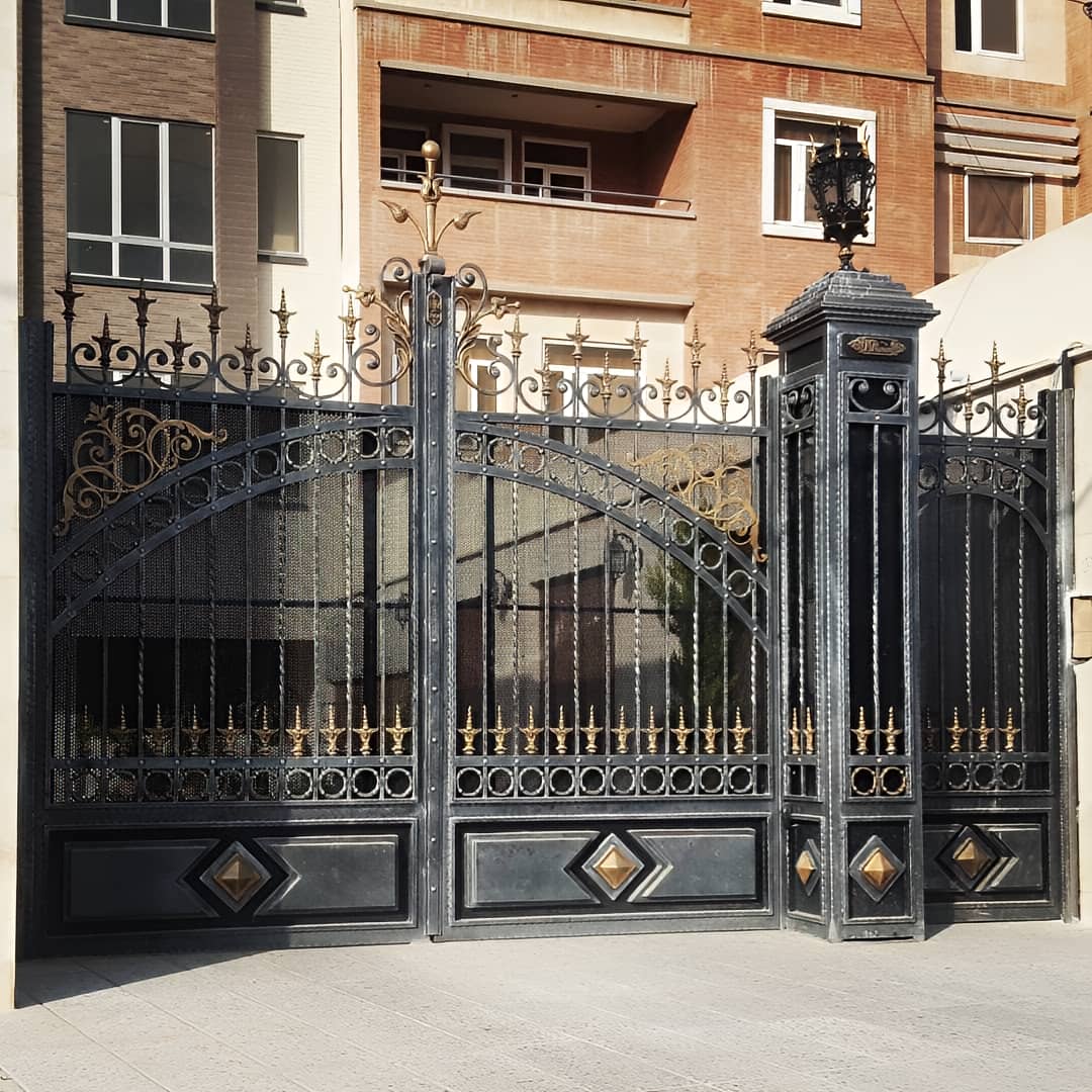 درب تلفیقی فلزی