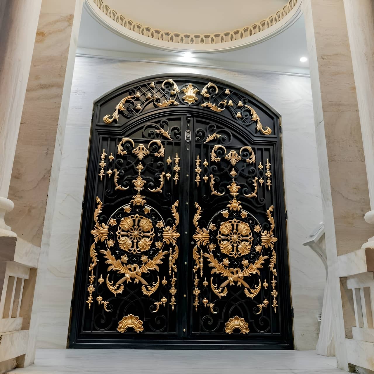 خرید و بررسی درب لابی فرفورژه
