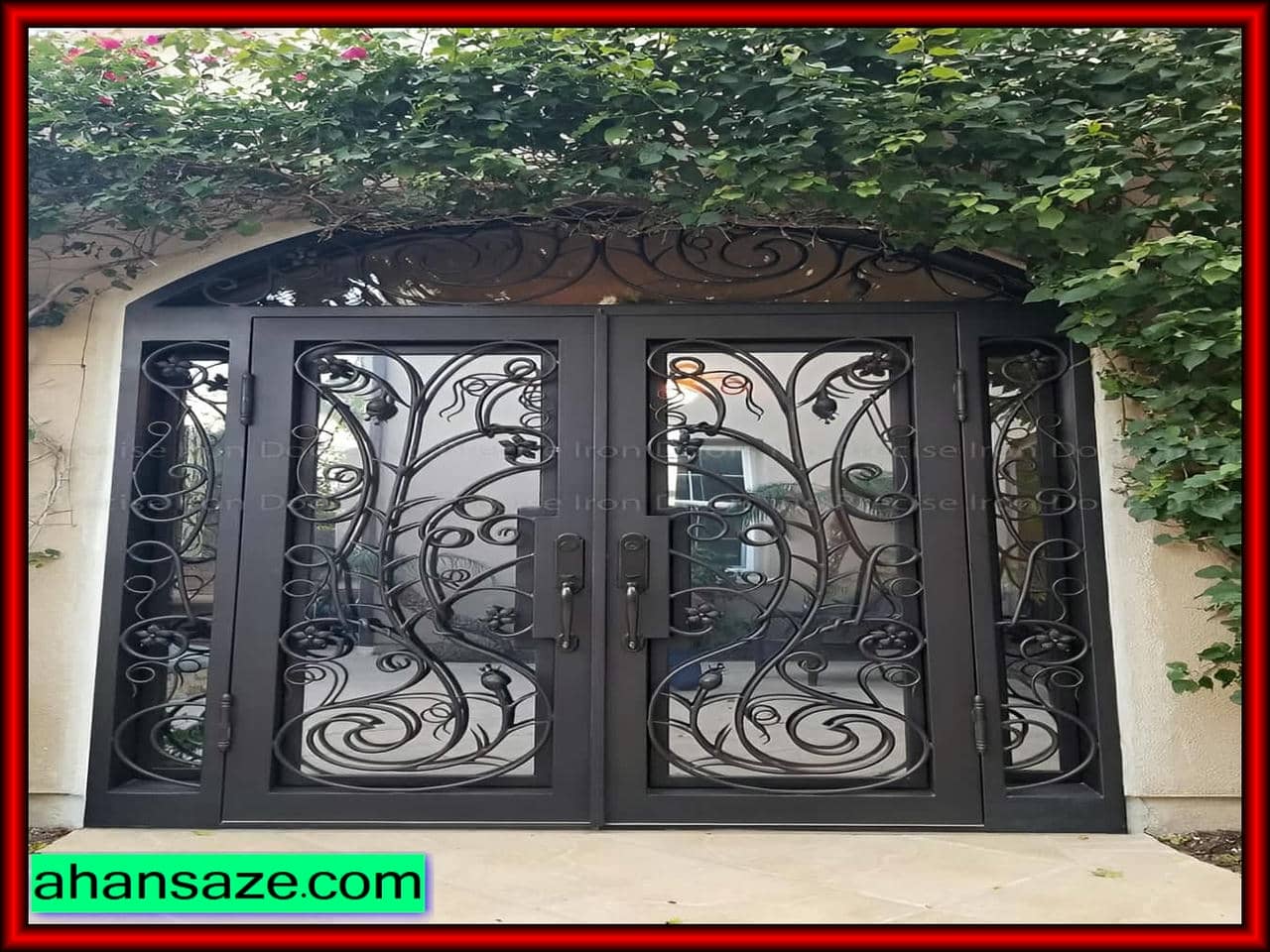انواع طراحی و ظاهر درب حیاط ویلایی