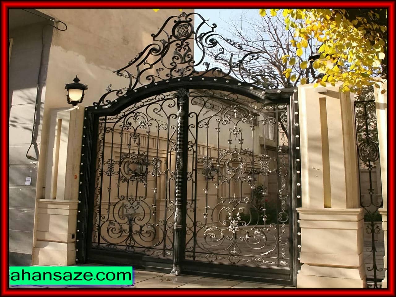 ویژگی‌ها و کاربردهای درب فرفورژه فلزی در کرج
