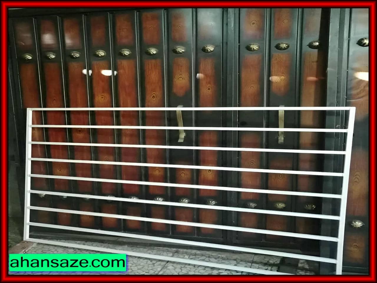 حفاظ پنجره از داخل | آهن سازه حفاظ پنجره از داخل