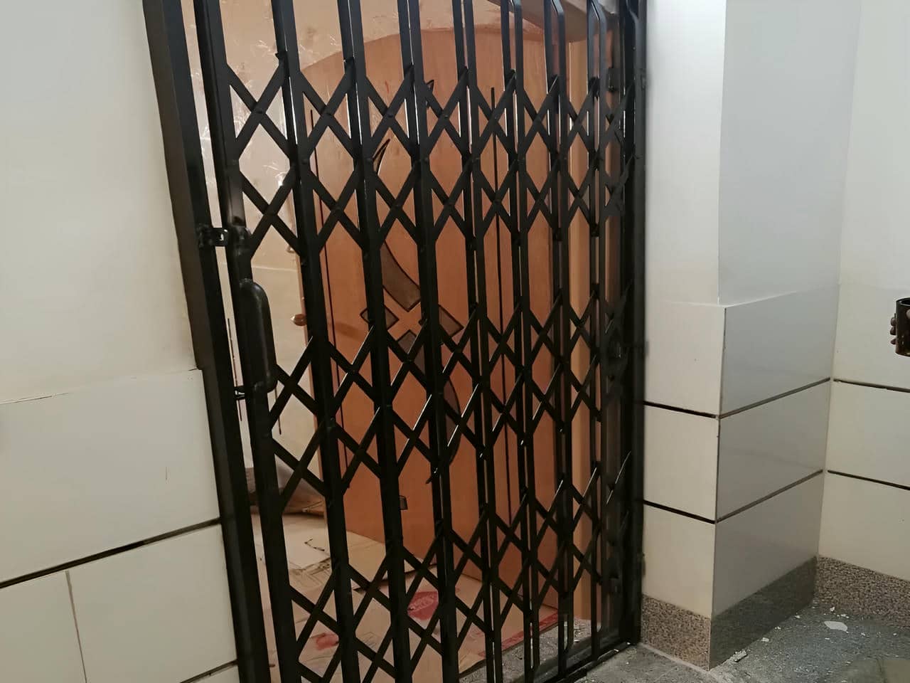حفاظ آهنی ساختمان در محله شریعتی | آهن سازه حفاظ آهنی ساختمان در محله شریعتی