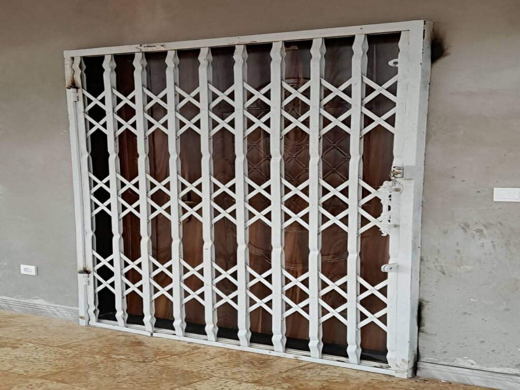 حفاظ آهنی در عظیمیه کرج