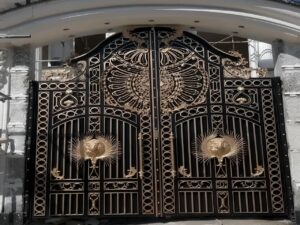 درب حیاط فرفورژه در بوشهر