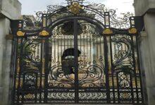 درب حیاط طرح دار