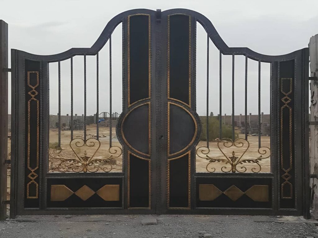 درب حیاط ویلایی در گنبدکاووس