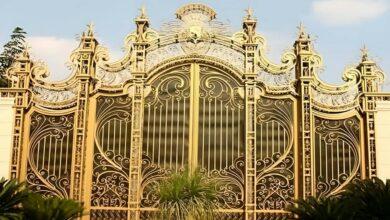 درب حیاط رنگی