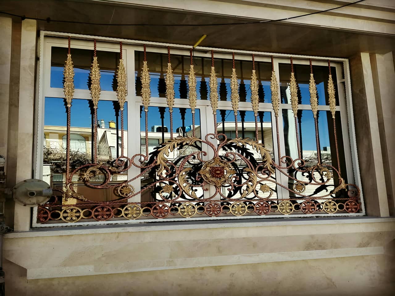 حفاظ آهنی ساختمان در محله شهرک چیتگر (دریاچه) | آهن سازه حفاظ آهنی ساختمان در محله شهرک چیتگر (دریاچه)