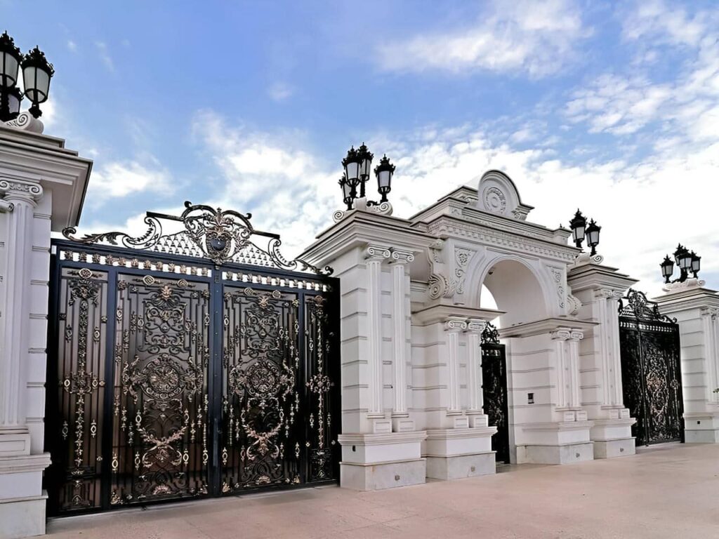 درب دست ساز پرکار