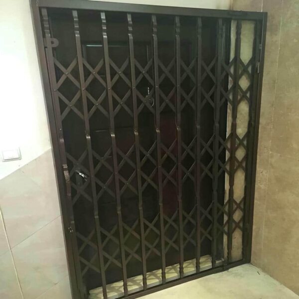 خرید درب آکاردئونی ضد سرقت برای درب آپارتمان