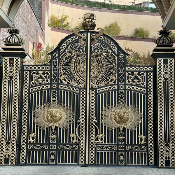 خرید درب فلزی حیاط ویلایی