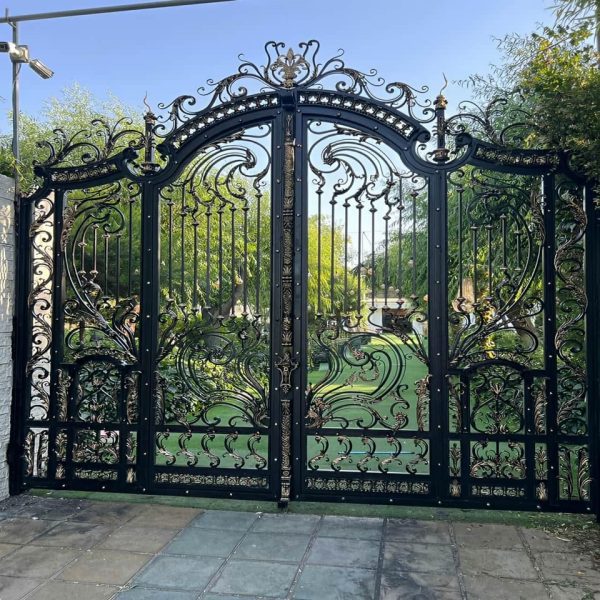 خرید درب فرفورژه فلزی