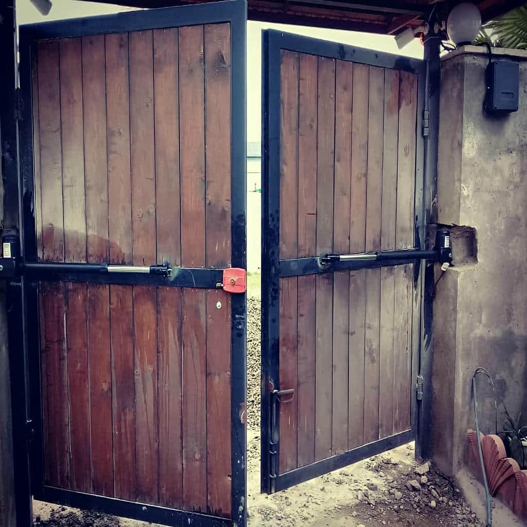 قیمت جک درب پارکینگ ویلایی در اندیشه