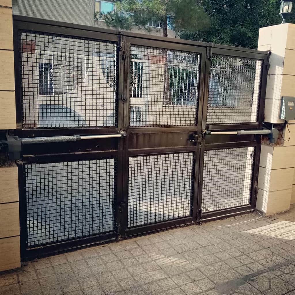 جک درب پارکینگ در بیرجند