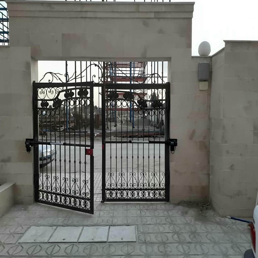 جک درب پارکینگ در کردان