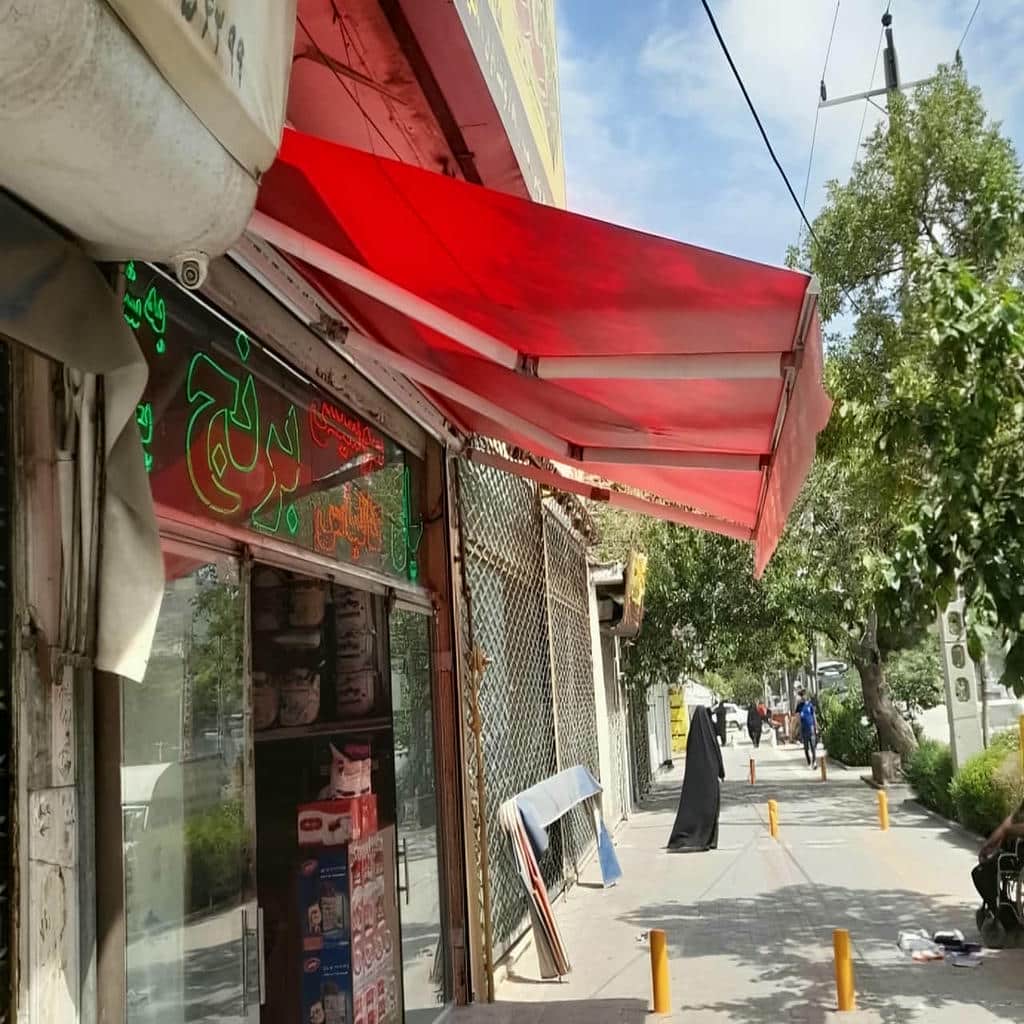 نصب سایبان برقی بازویی بالکن در یزد