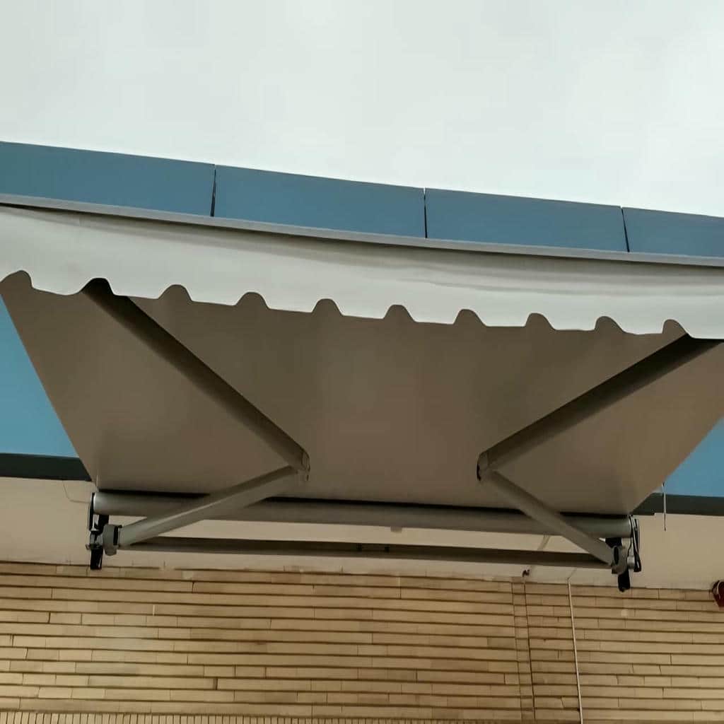 نصب سایبان برقی بازویی استاندارد در اردبیل
