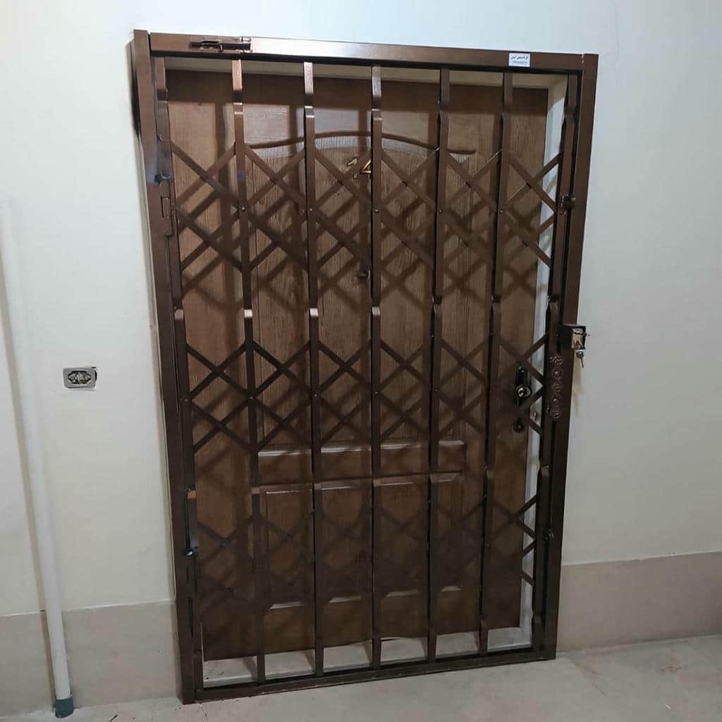 فروش درب آکاردئونی تمام گل در مهرشهر کرج