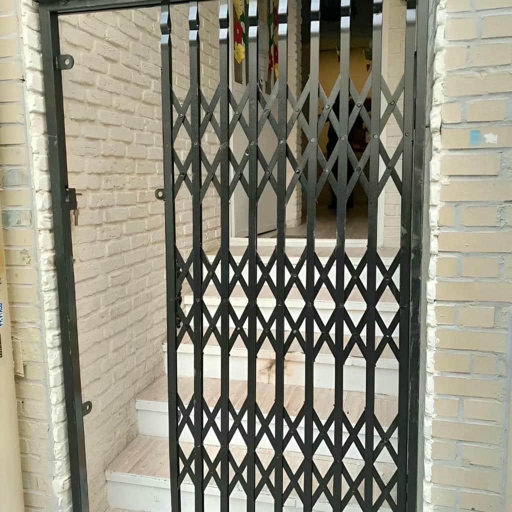خرید درب آکاردئونی دوگل در ایرانشهر