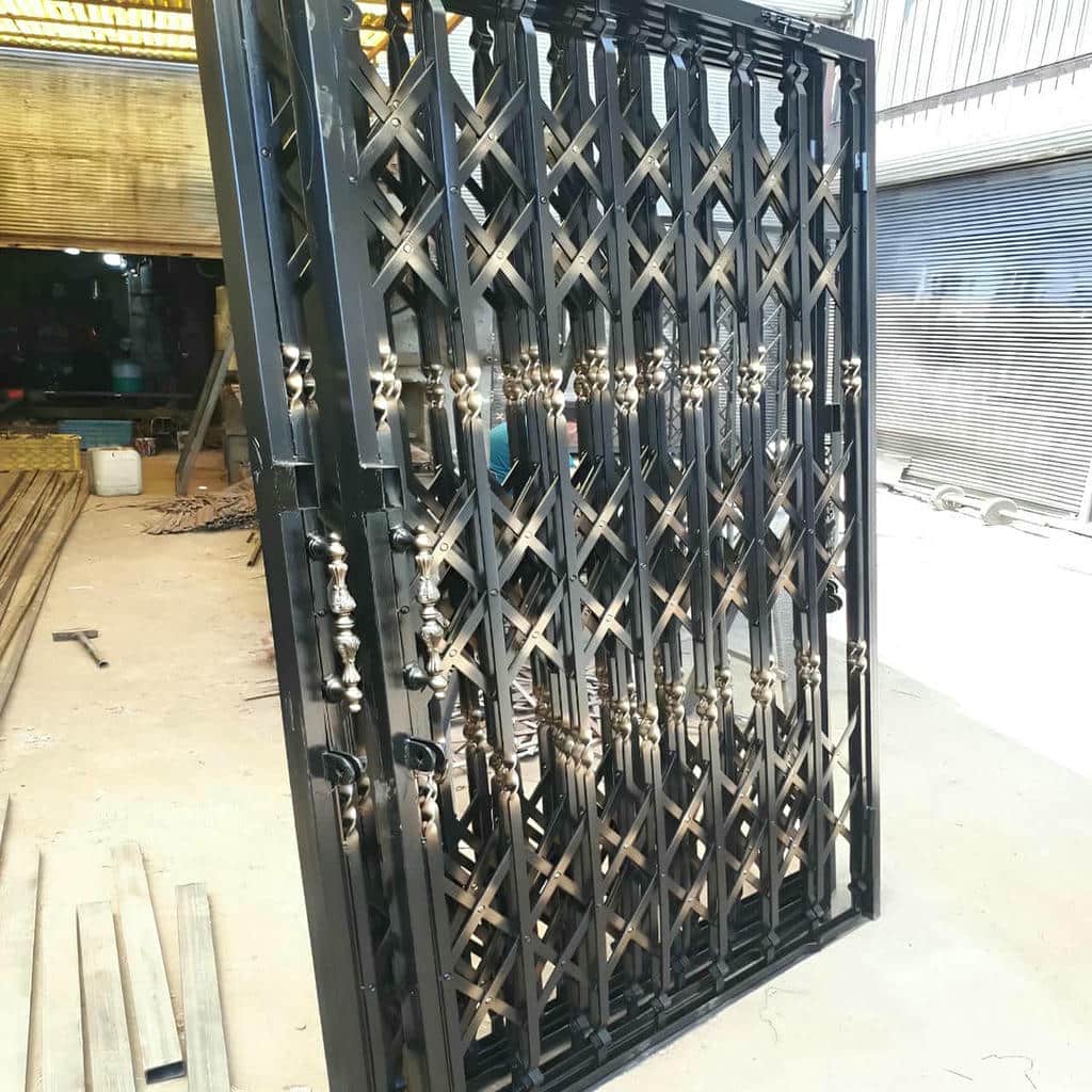 قیمت درب آکاردئونی حفاظ آکاردئون سه گل در کرمان