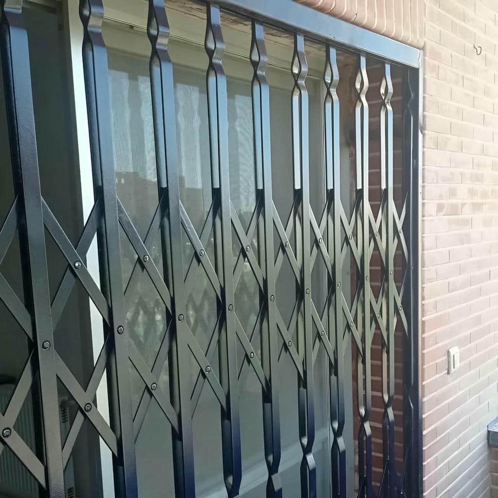 قیمت درب آکاردئونی سه گل در محمدشهر