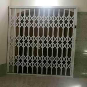 درب آکاردئونی در فشم
