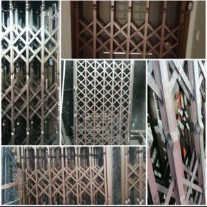درب آکاردئونی در یزد