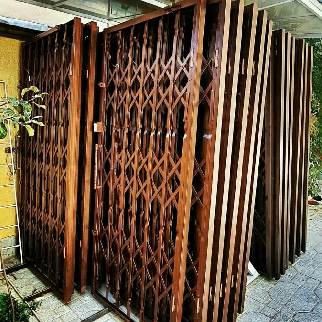 خرید درب آکاردئونی دوگل در گنبدکاووس