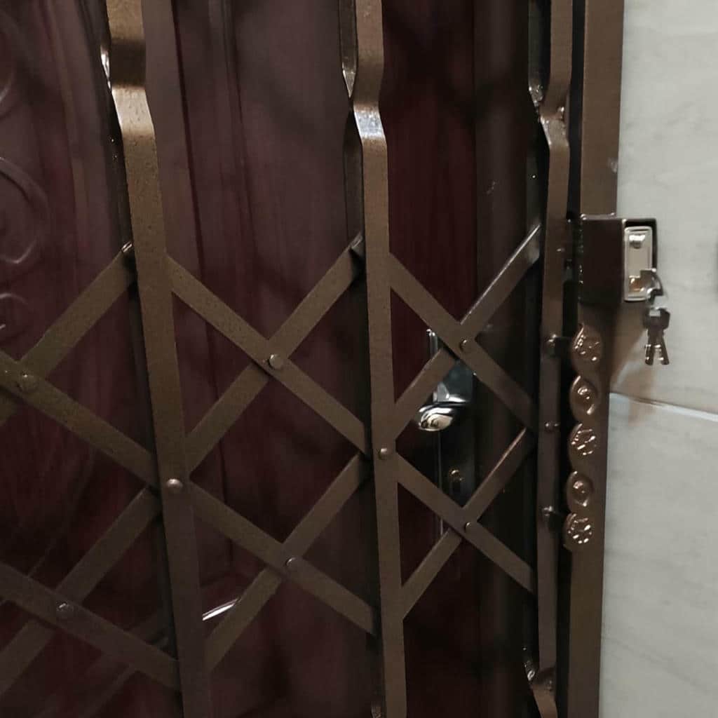 خرید درب آکاردئونی دوگل در رفسنجان