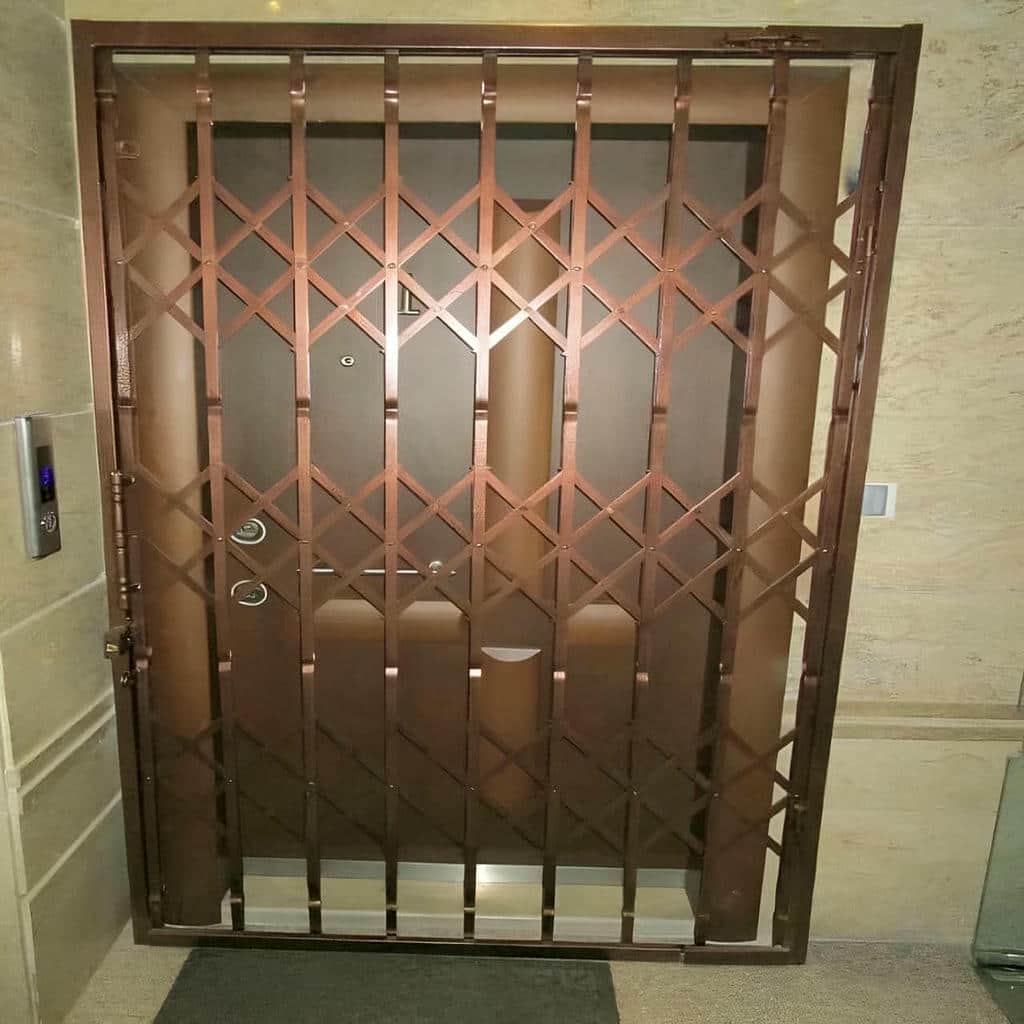کارخانه درب آکاردئونی آهنی در رشت