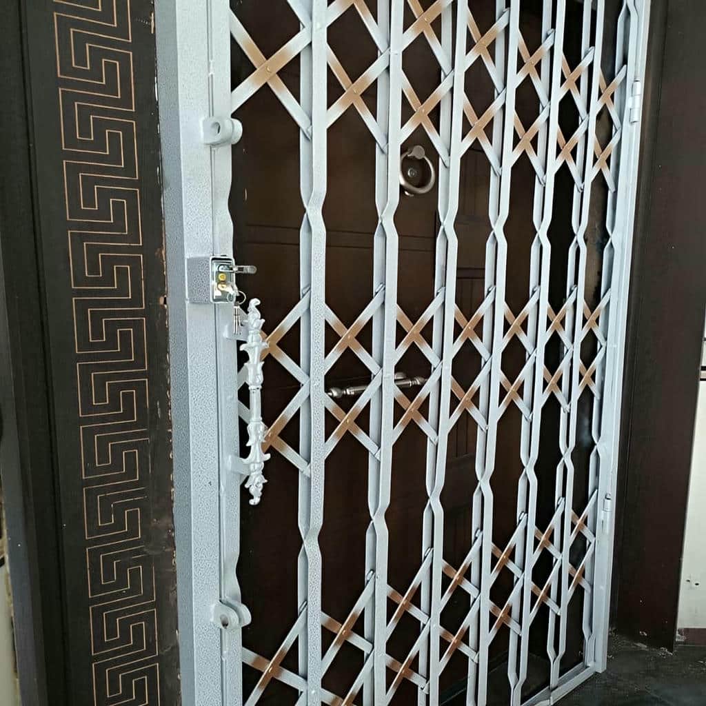 خرید درب آکاردئونی دوگل در سمنان