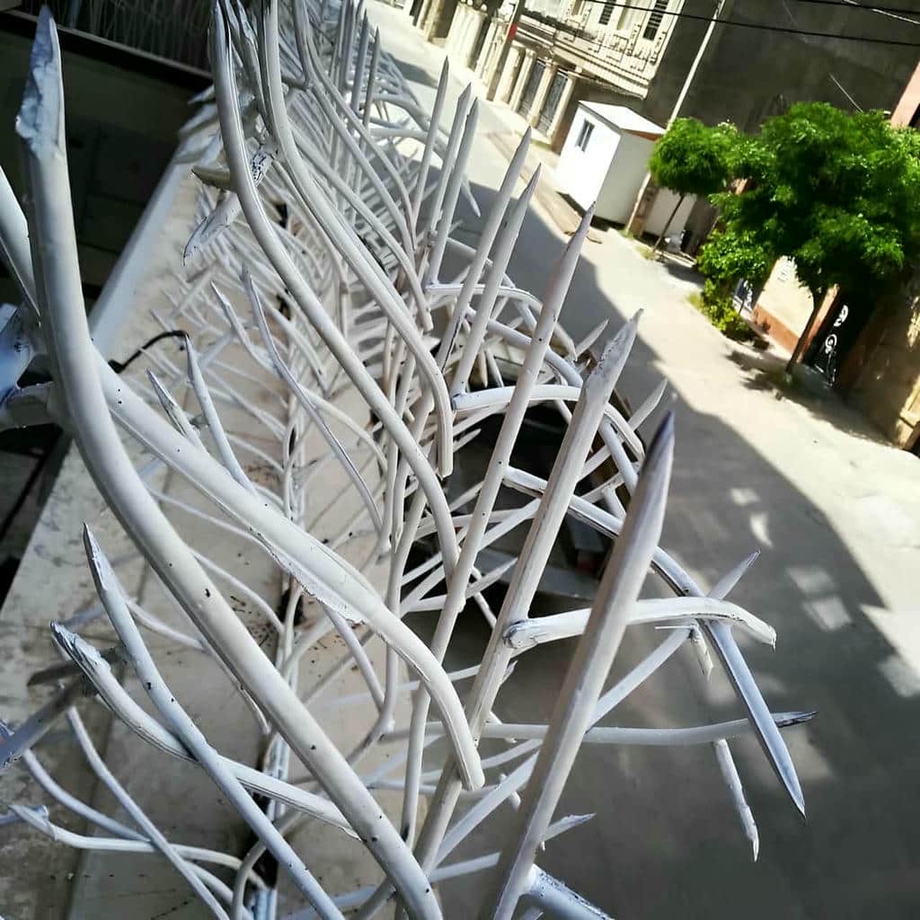 نصب حفاظ شاخ گوزنی ارتفاع 70 در رشت