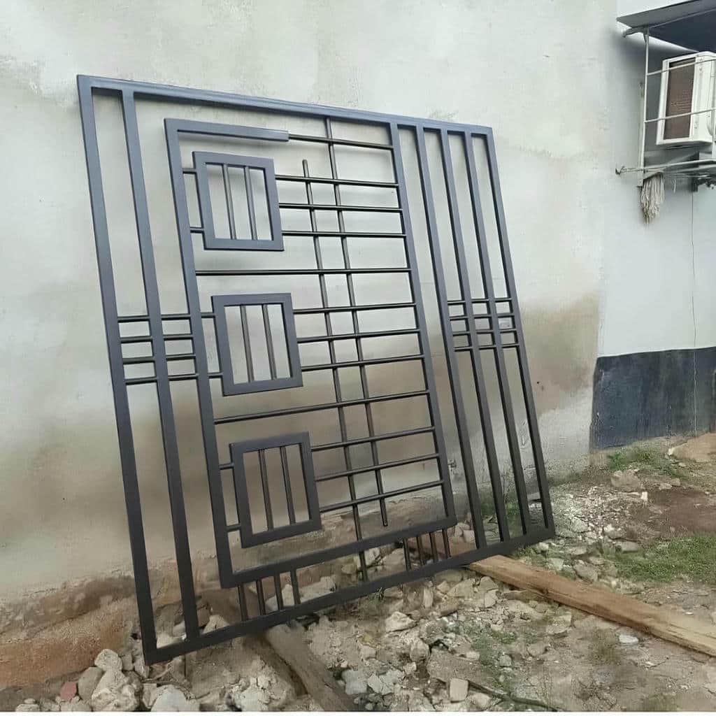 قیمت حفاظ پنجره فرفورژه مدرن در چالوس