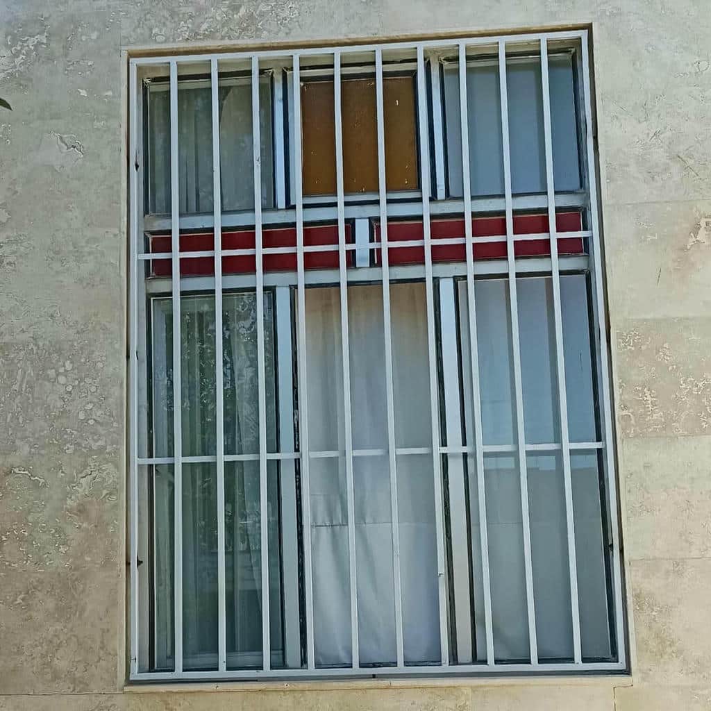 فروش حفاظ پنجره بازشو در رشت