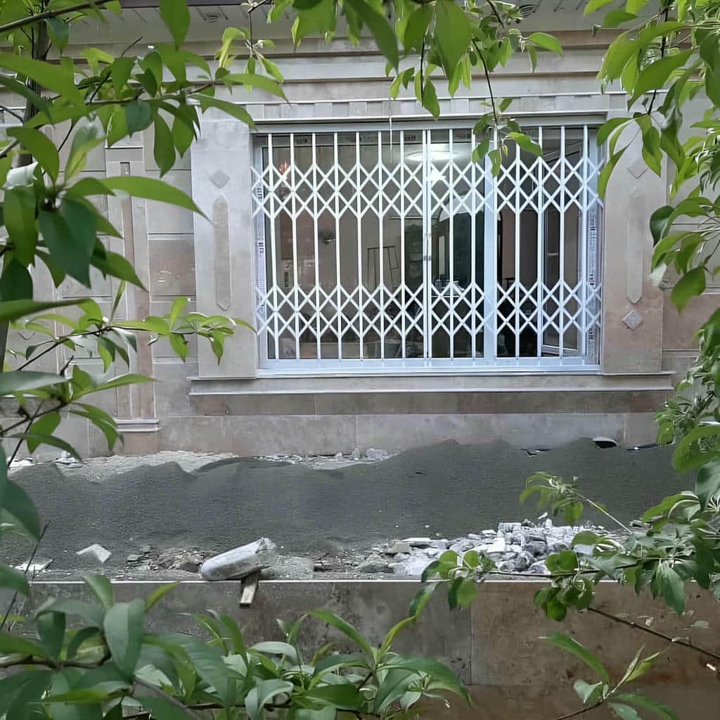 نصب حفاظ پنجره مربعی در کمال شهر
