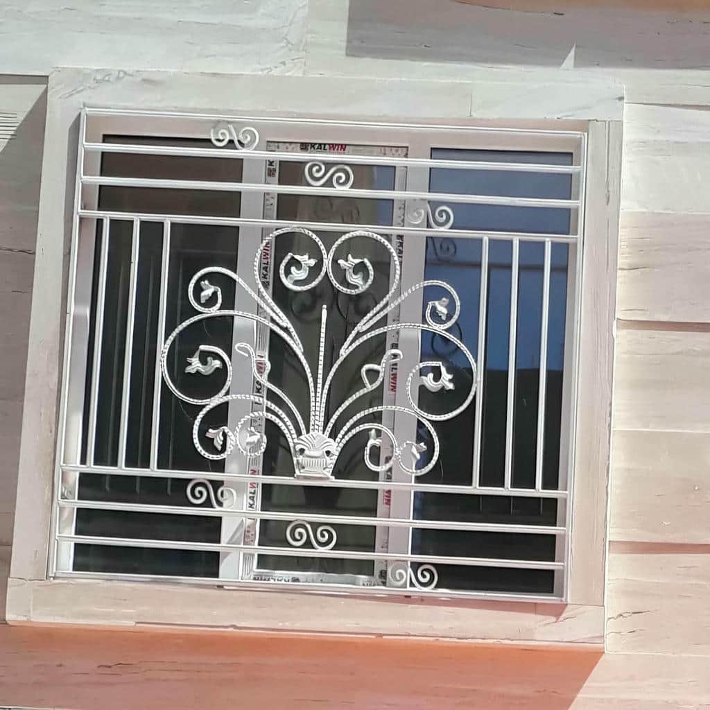قیمت حفاظ پنجره فرفورژه مدرن در سنندج