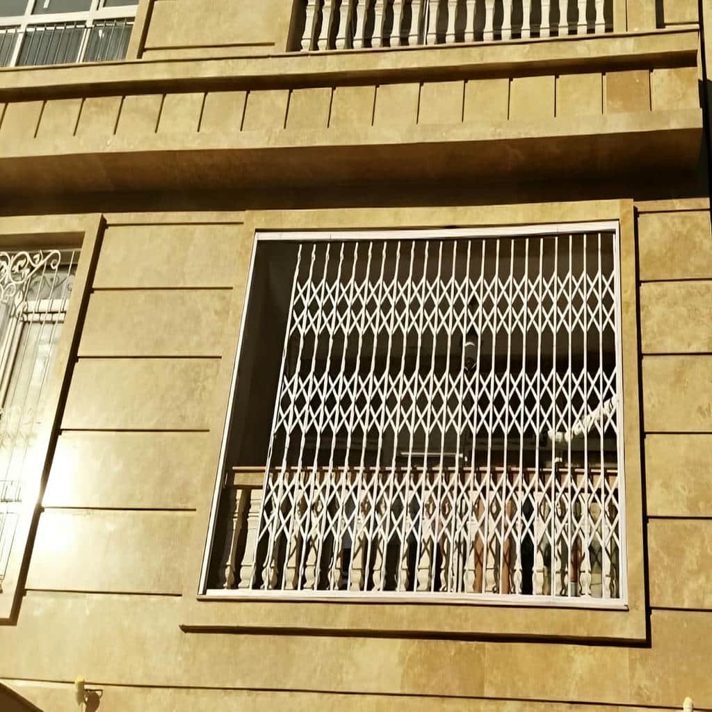قیمت حفاظ پنجره ساده آهنی در کمال شهر