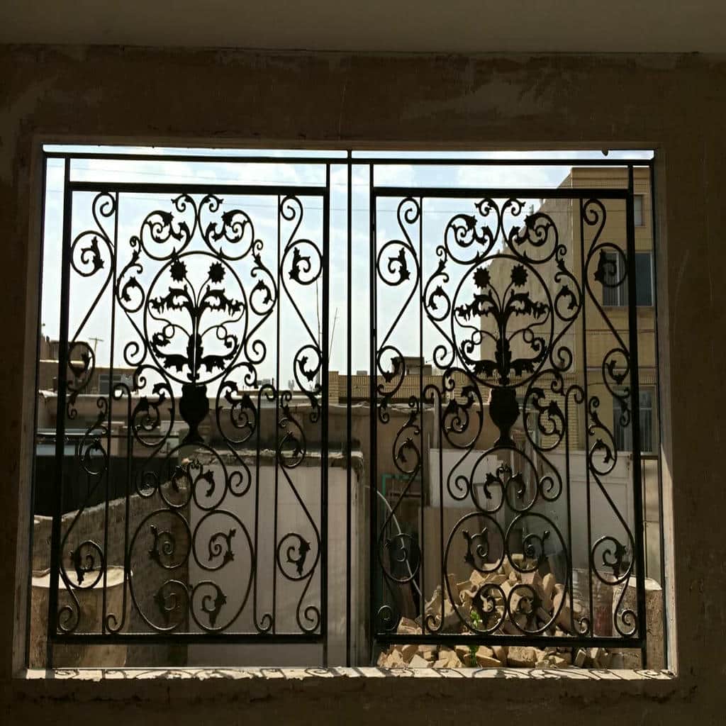 نصب حفاظ پنجره مربعی در شهریار