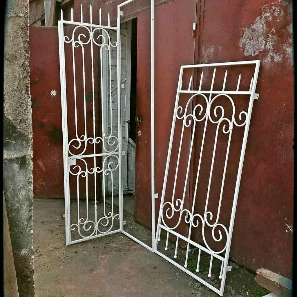 حفاظ پنجره در رشت